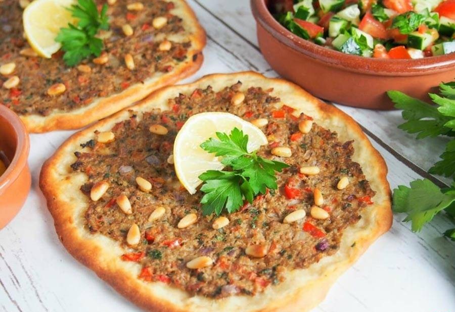 لحم عجین ؛ پیتزای ارمنی لحم عجین ؛ پیتزای ارمنی